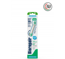 Зубная щётка Biorepair Antibatterico Setole Medie для полной защиты. средней жесткости